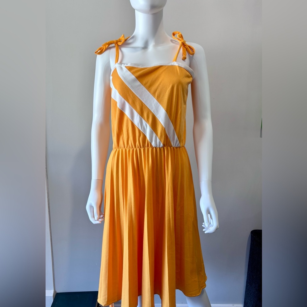 Vintage 1970s Kim Hart Dress
